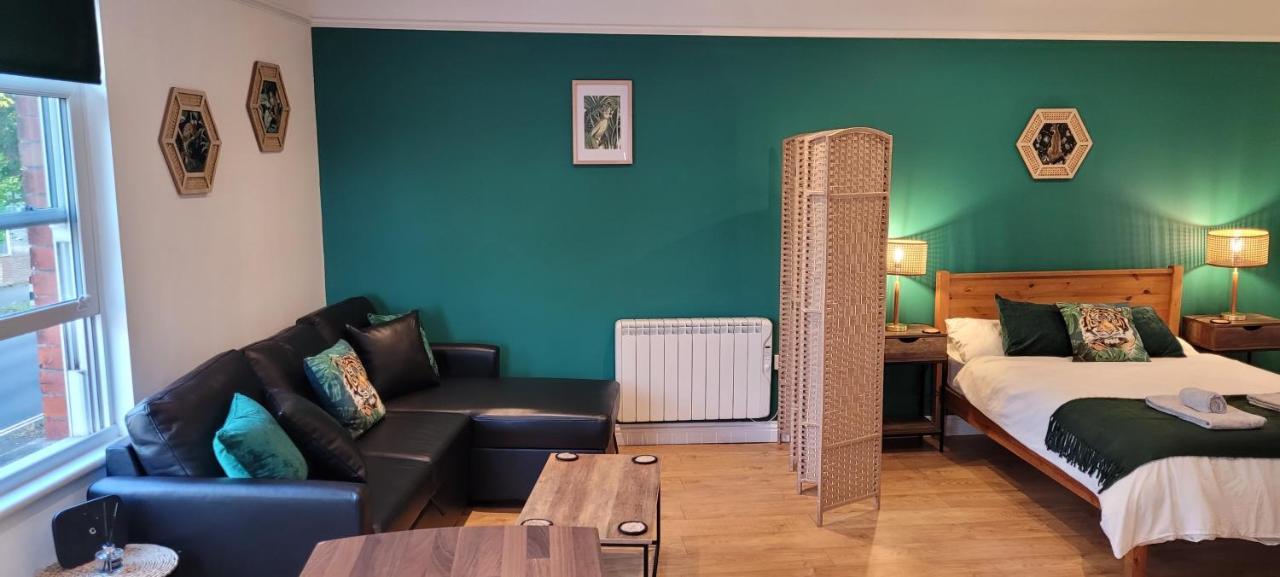 Leckhampton Road Apartments - Cheltenham Eksteriør billede
