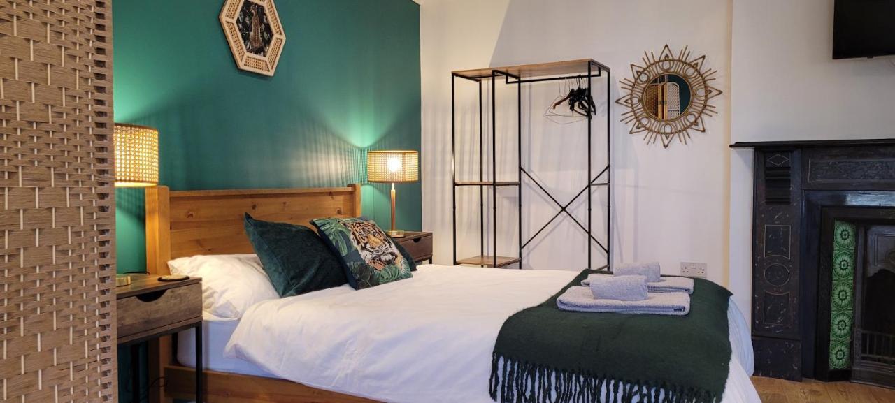 Leckhampton Road Apartments - Cheltenham Eksteriør billede