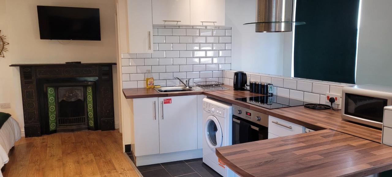 Leckhampton Road Apartments - Cheltenham Eksteriør billede