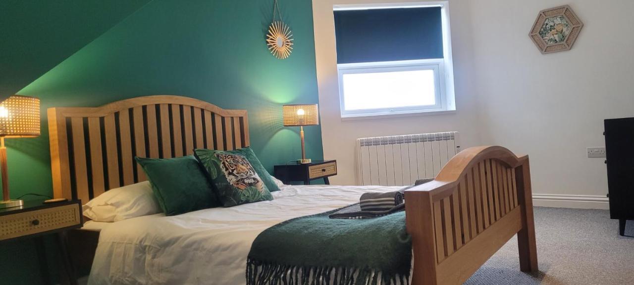 Leckhampton Road Apartments - Cheltenham Eksteriør billede