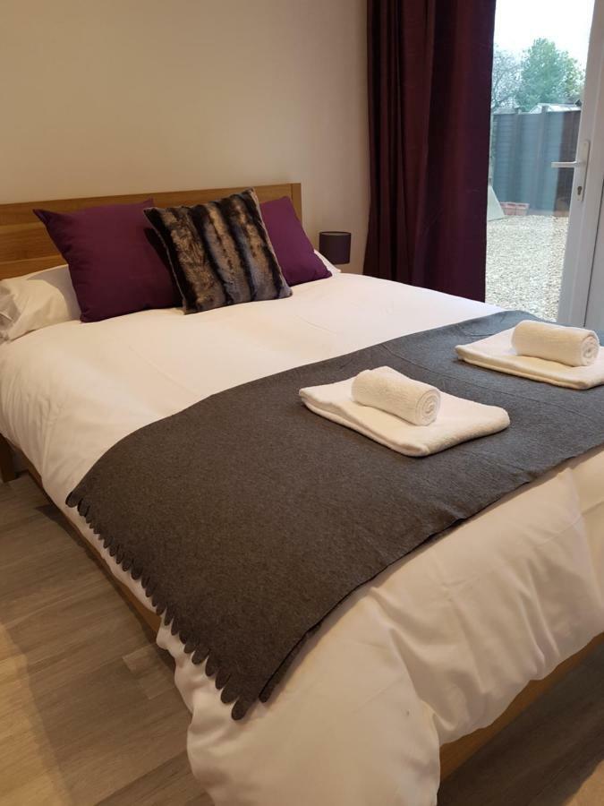 Leckhampton Road Apartments - Cheltenham Eksteriør billede